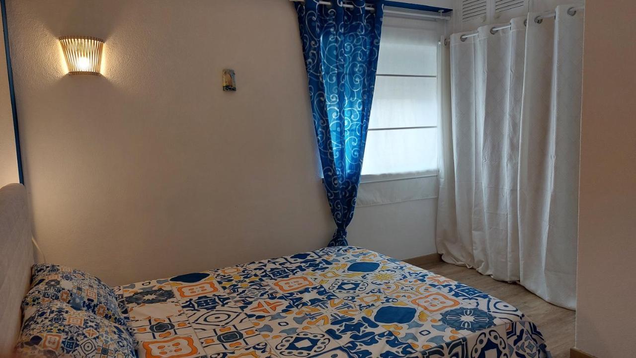 Apartamento Azulejos Em Portugal Quarteira Exterior foto